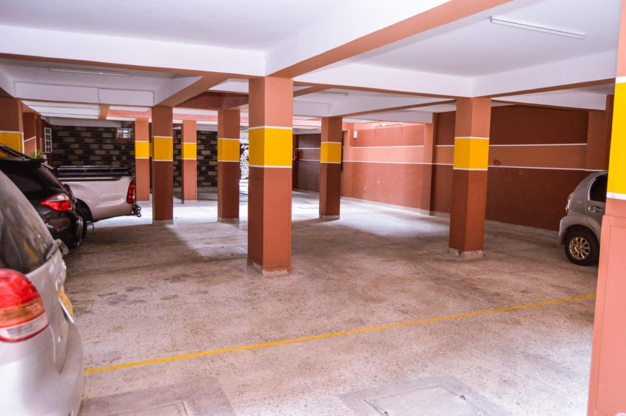Jacky'S Fully Furnished Apartments Nakuru Bagian luar foto